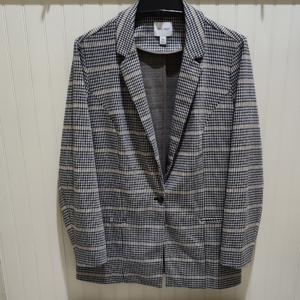 Nine West Women's Plaid Blazer